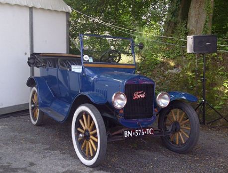 Location de voiture de prestige, mariage, voiture rare